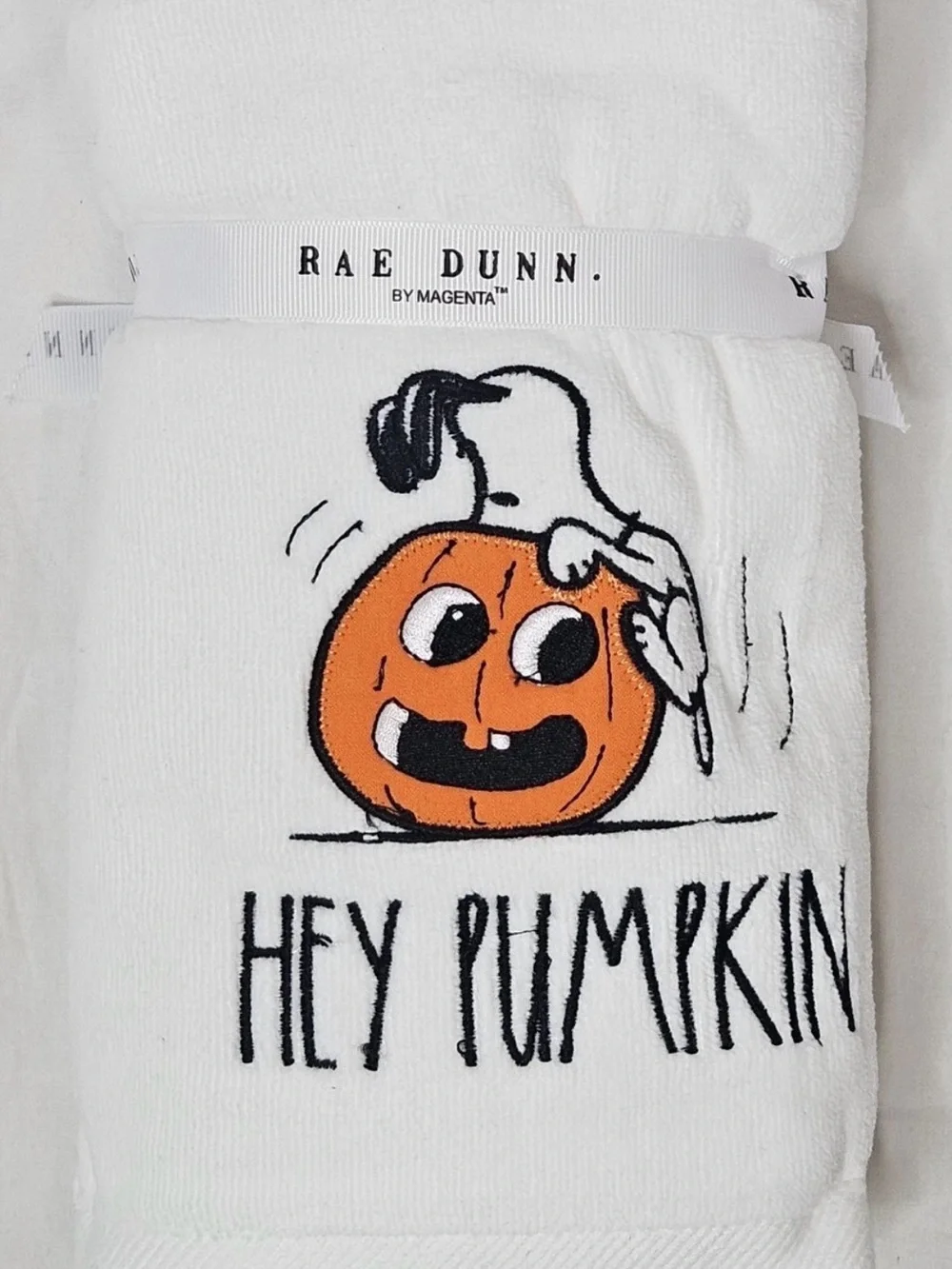 Snoopy X Rae Dunn HEY PUMPKIN Set 2 Halloween Peanuts Luxe Bathroom Hand Towels